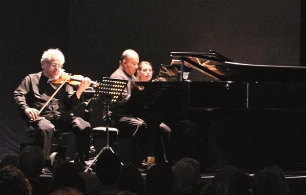 Sold-out concert by famed violin virtuoso