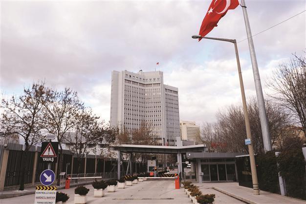 New law set to amend conditions on diplomat appointments