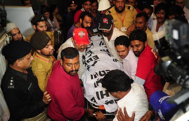 Gunmen kill Khan party woman politician in Pakistan