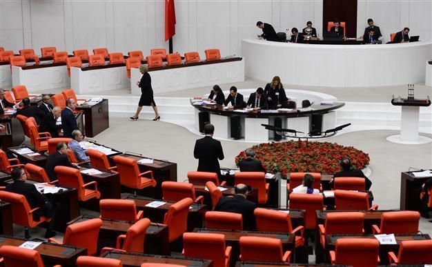 Parliament approves ban on sale of alcohol at night