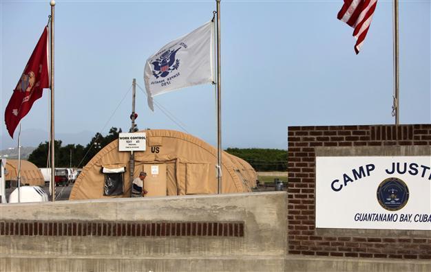 Obama proposes to lift moratorium on transferring Guantanamo inmates to Yemen