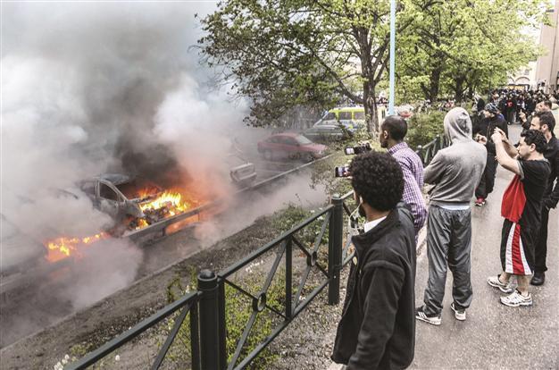 Unexpected riots in Sweden raise questions on inequality
