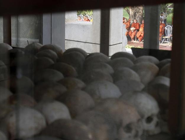 Documentary on Khmer Rouge hell wins award at Cannes