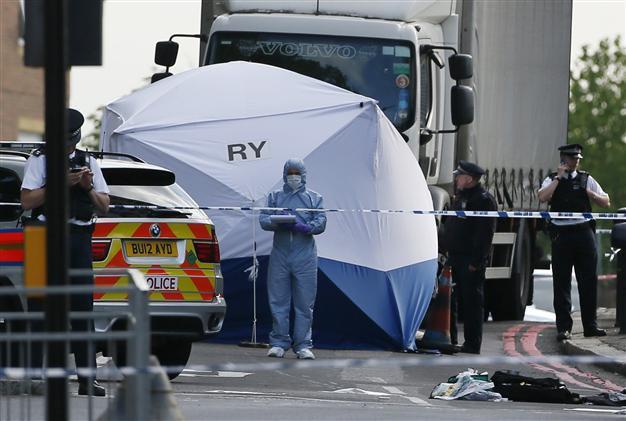 Man murdered in London in suspected Islamist terror attack