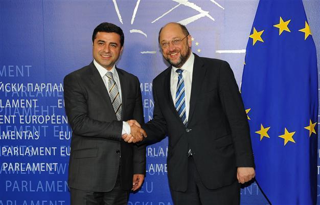 EU should redefine PKK’s terrorist organization status after process: BDP co-chair