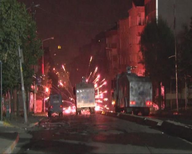 Clashes took place in tense Istanbul neighborhood over Gezi Park protests