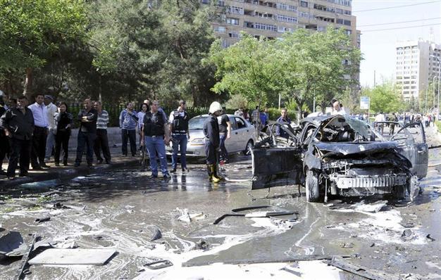 Syrian prime minister survives Damascus bombing, 6 die