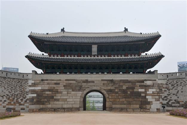 South Korea unveils restored cultural treasure