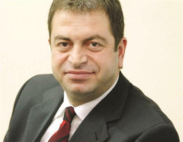 State fund appoints head to group in red