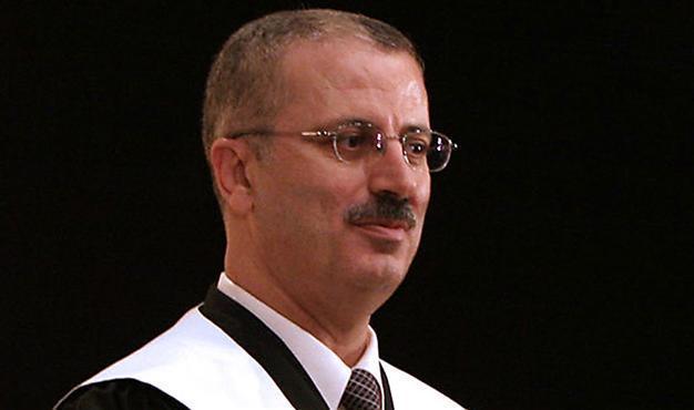 Palestinians Abbas appoints new PM to Hamas outrage