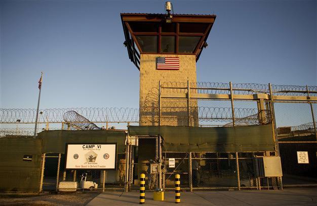 Obama vows new push to close Guantanamo detention camp