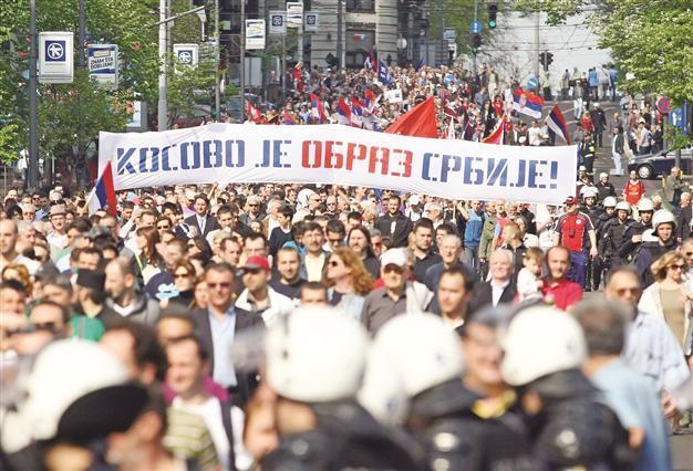 Historic Kosovo-Serbia deal makes little headway