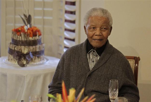 Mandelas health worsens, condition now critical