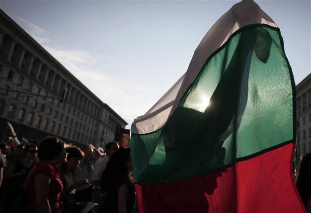 Bulgaria removes state security chief appointment over large protest wave