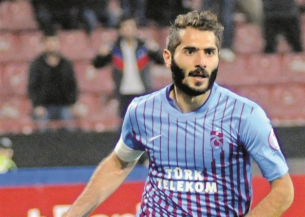 Trabzonspor’s midfielder signs on to German Augsburg