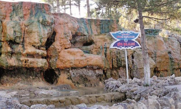 Time to get down and dirty in mud of Aegean province