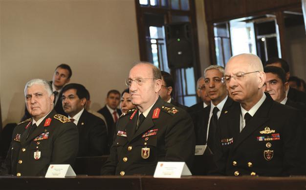 Father of army chief dies at 95