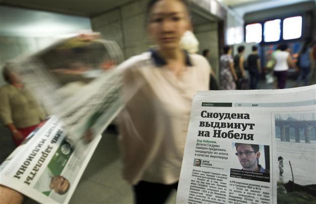 Snowden in transit area, drops Russia asylum request: Kremlin