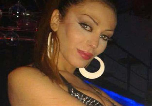 Transgendered woman stabbed to death in Aegean province