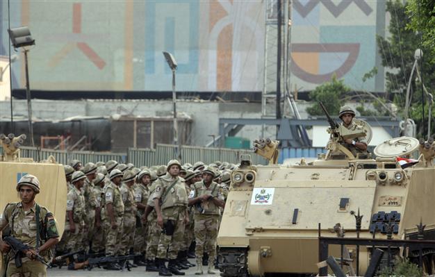 Egypt showered with Gulf billions in show of support for army