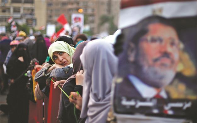 Turkey prepares for a possible evacuation of Turks in Egypt