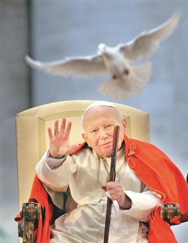 Popes John Paul II, John XXIII to be made saints