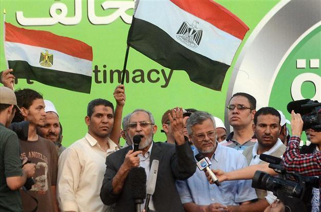 Egypt Brotherhood leader demands Morsi reinstated