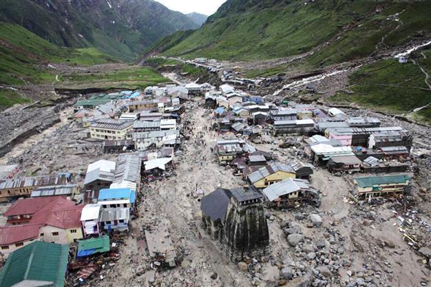 Almost 6,000 people missing in India floods presumed dead