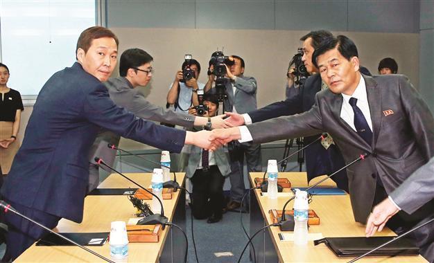 Two Koreas hold 5th industrial zone talks