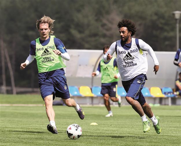 Fenerbahçe to meet PSV in friendly game