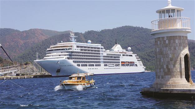 Marmaris expects 20,000 tourists from cruises
