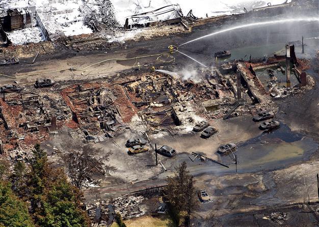 Five dead, 40 missing in Canada train disaster