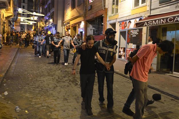 An Istanbul court decides to arrest eight Gezi Park protesters