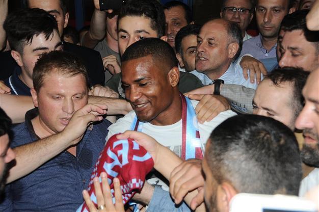 Trabzonspor close to signing veteran ex-Chelsea left-winger Malouda