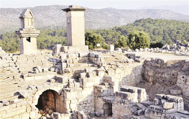 Xanthos excavations start