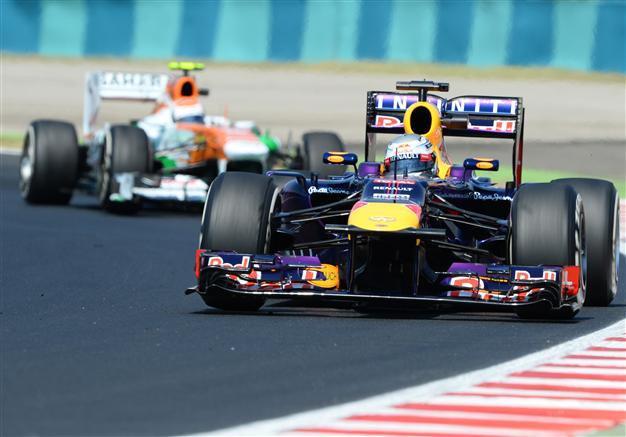 Vettel tops times at Hungarian GP