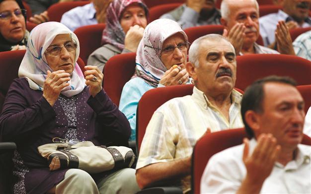 Turkish Directorate General for Religious Affairs suffers loss due to Hajj quota cut
