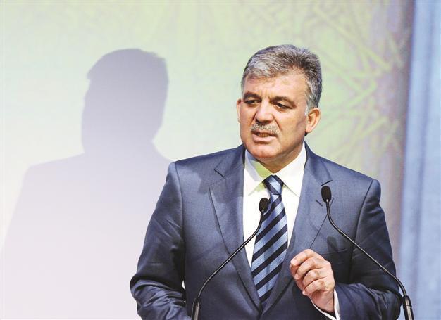 Gül tones down Turkey’s Egypt stance
