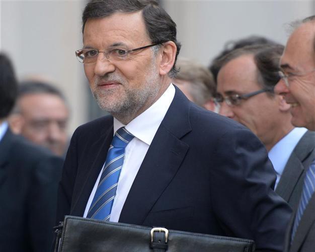 Spain PM admits error trusting colleague in scandal
