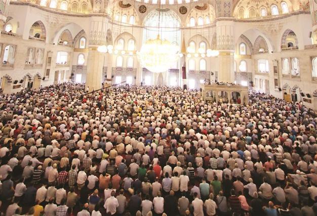 Muslim faith marks Quran anniversary