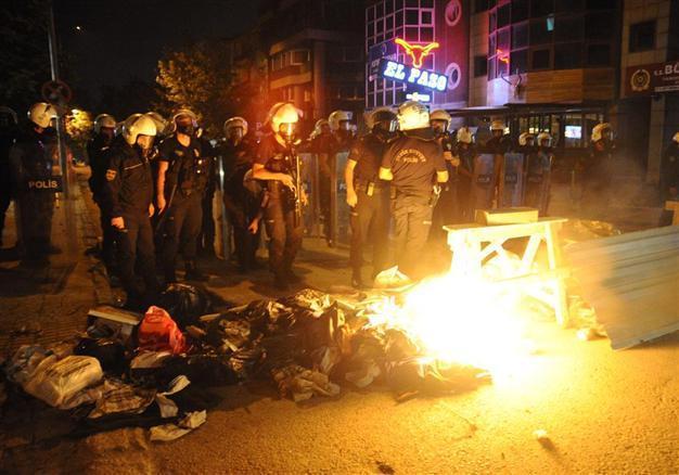 Gezi Park protesters, police clash again in Turkish capital Ankara