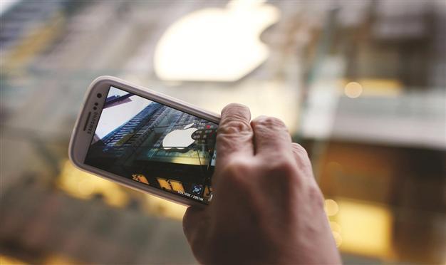 Some Samsung imports banned in US patent case