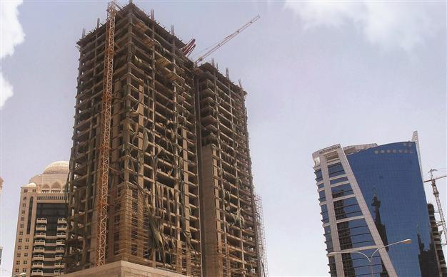 Local contractors eye investments in Qatar