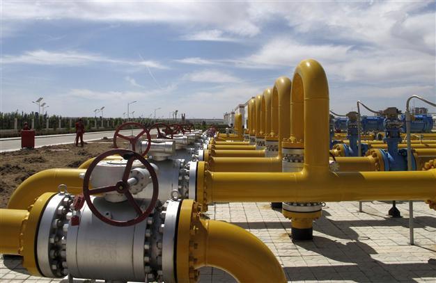 China set to become worlds biggest net oil importer