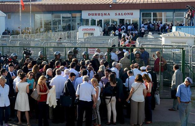 Ergenekon coup plot trial convict journalist Türkkan to stay in Germany