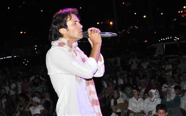Probe launched into ‘rock singer imam’