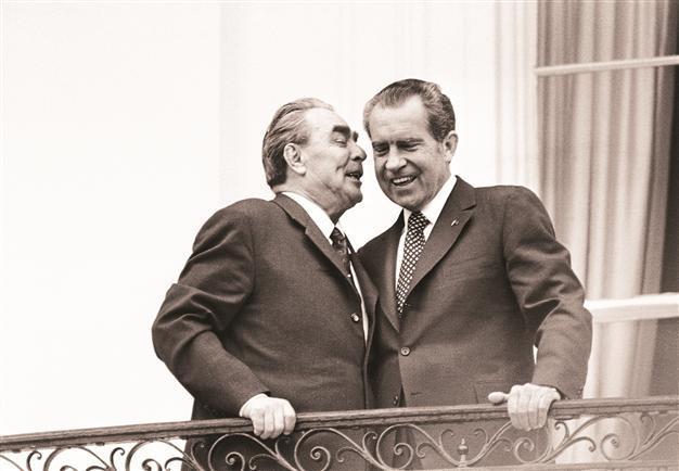 Nixon tapes capture meeting with Soviet leader Brezhnev