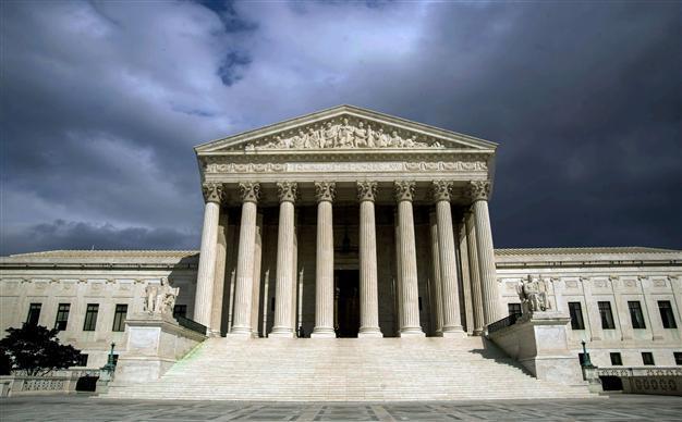 Human genes cannot be patented, US court says