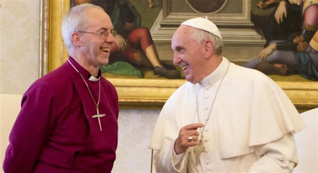 Pope wades into gay marriage row