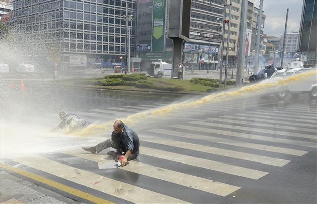 Turkish police stop convoy of protester’s funeral, raid on waiting crowd in Ankara